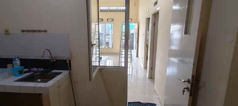 dijual rumah mampang depok