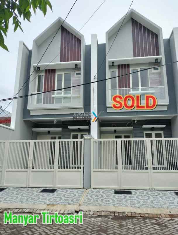 dijual rumah manyar tirtoasri