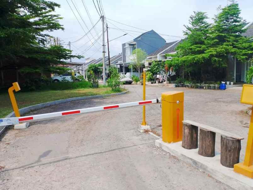 dijual rumah margahayu raya