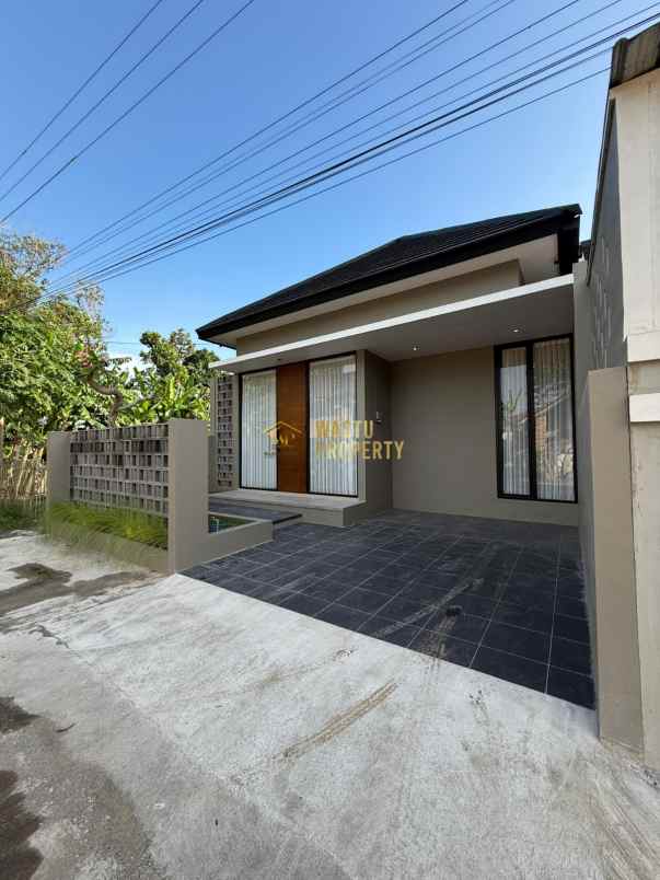 dijual rumah margoluwih