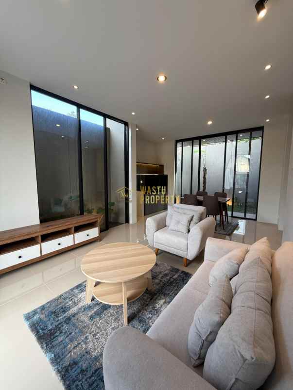 dijual rumah margoluwih