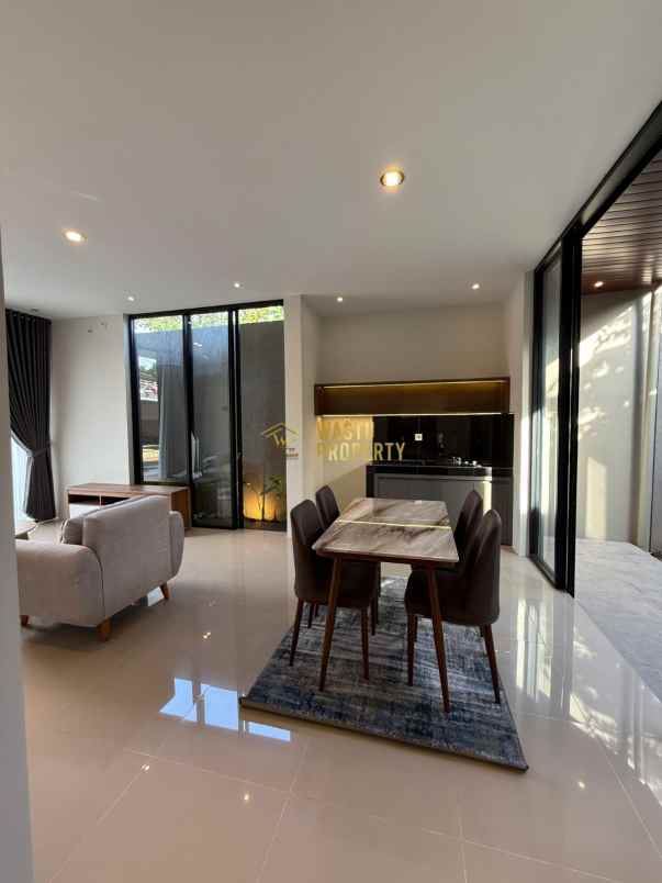 dijual rumah margoluwih