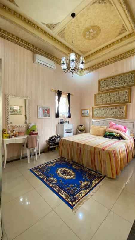 dijual rumah mewah di daerah kelapa