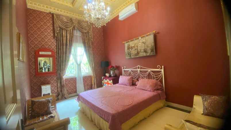 dijual rumah mewah di daerah kelapa