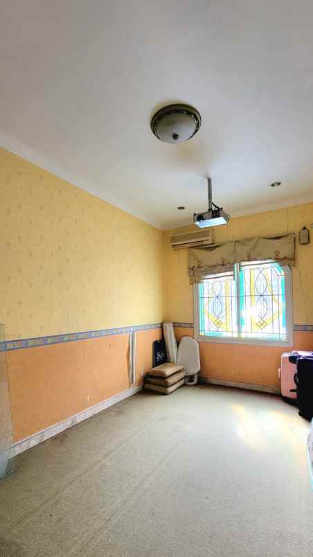 dijual rumah mitra gading villa kelapa