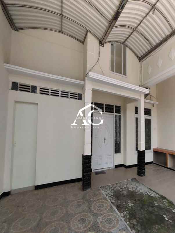 dijual rumah mulyosari surabaya