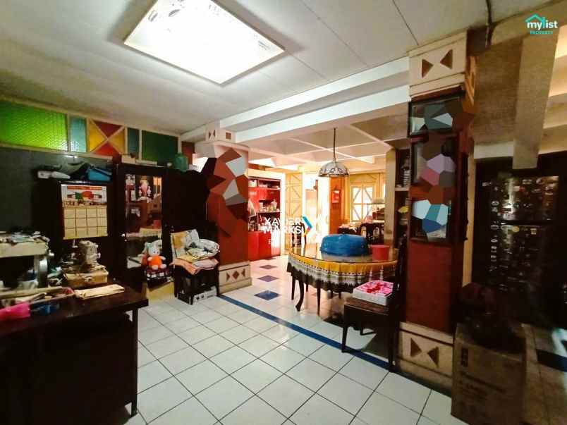 dijual rumah nginden kota