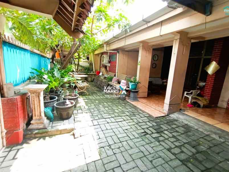 dijual rumah nginden kota