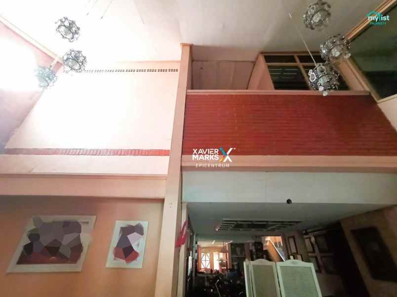 dijual rumah nginden kota