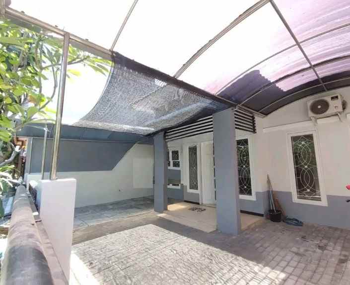 dijual rumah palm spring regency