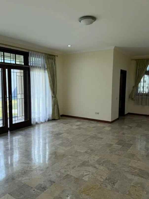 dijual rumah pancoran