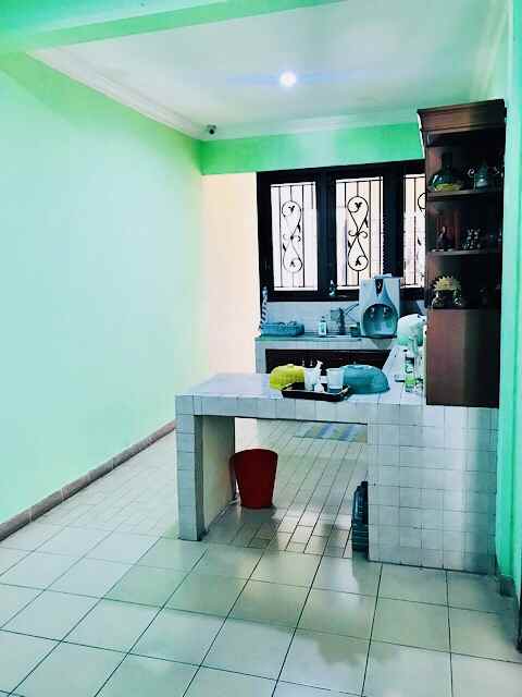 dijual rumah pancoran timur