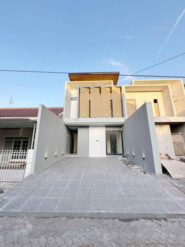 dijual rumah panjang jiwo permai jalan