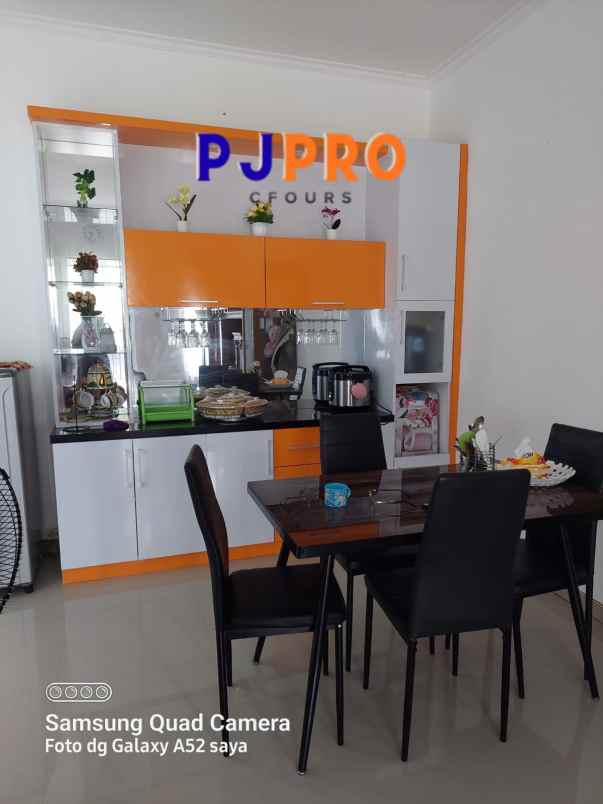 dijual rumah panjibuwono city