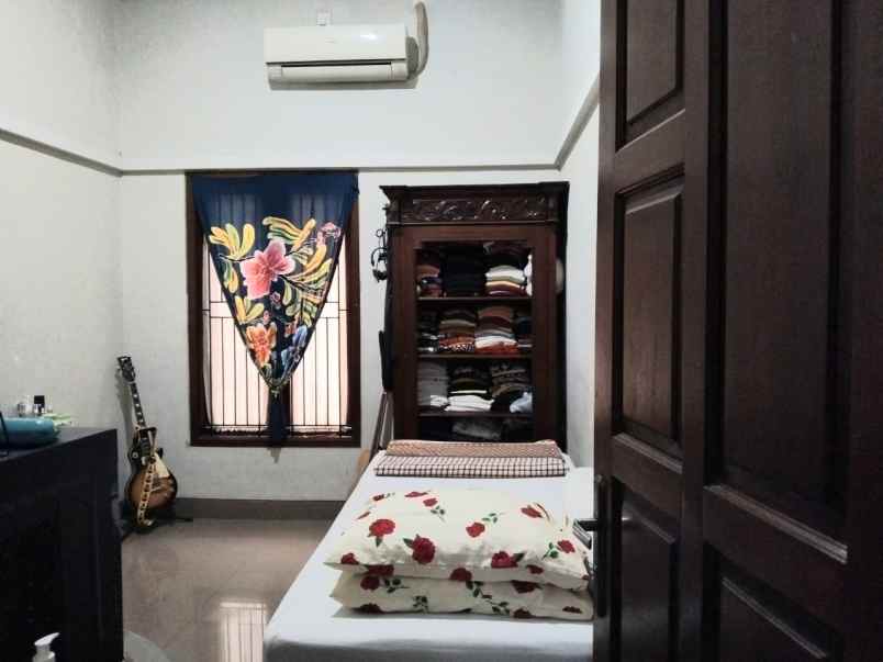 dijual rumah panorama alam cipayung