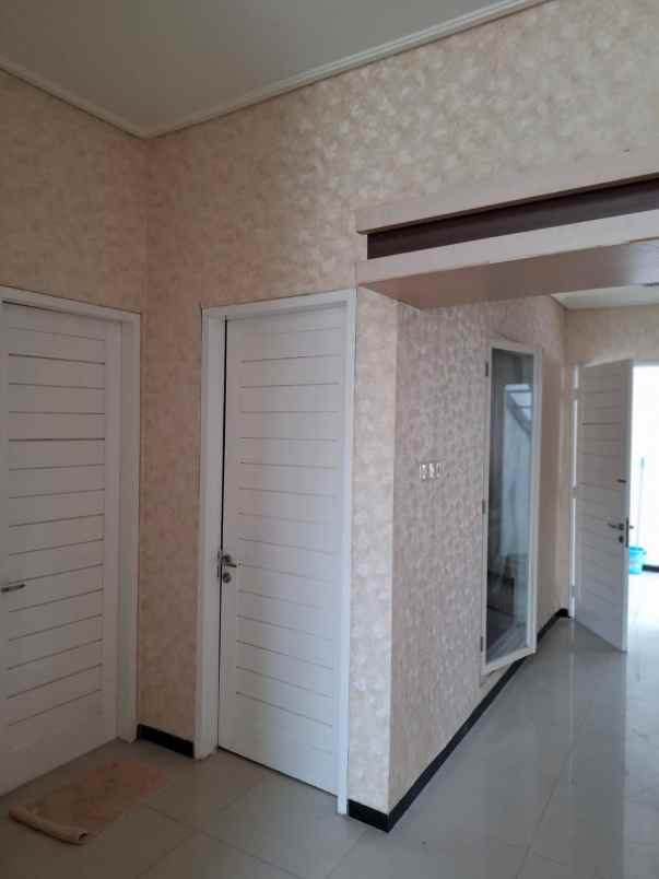 dijual rumah pantai mentari