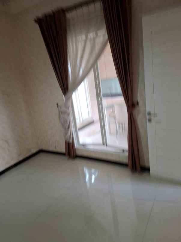 dijual rumah pantai mentari