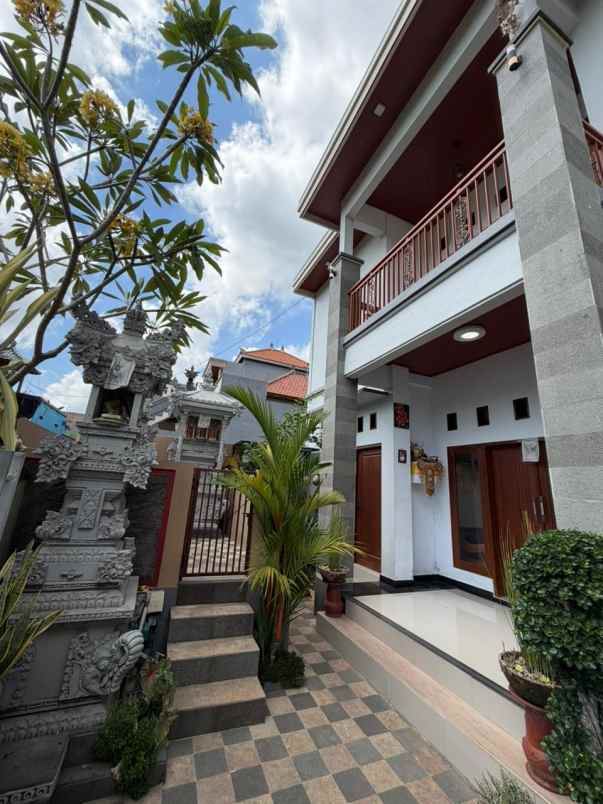 dijual rumah pasekan abiantuwung