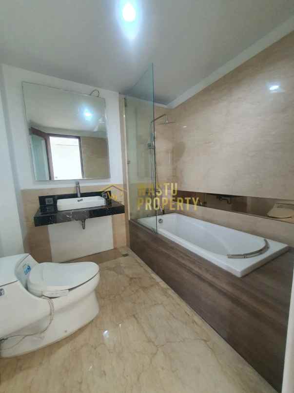 dijual rumah pd pinang