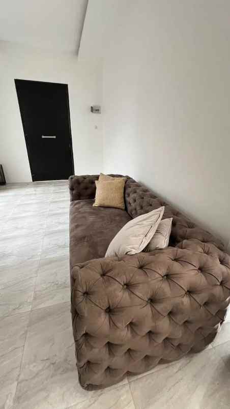 dijual rumah permata hijau