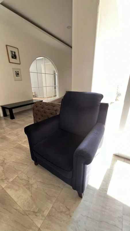 dijual rumah permata hijau