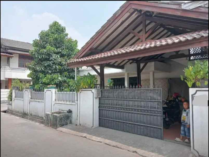 dijual rumah perum pondok cipta bintara