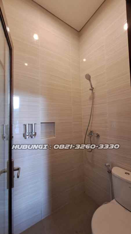 dijual rumah perum taman suko asri blok