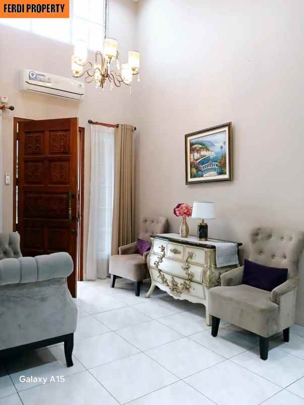 dijual rumah perumahan citra gran cibubur