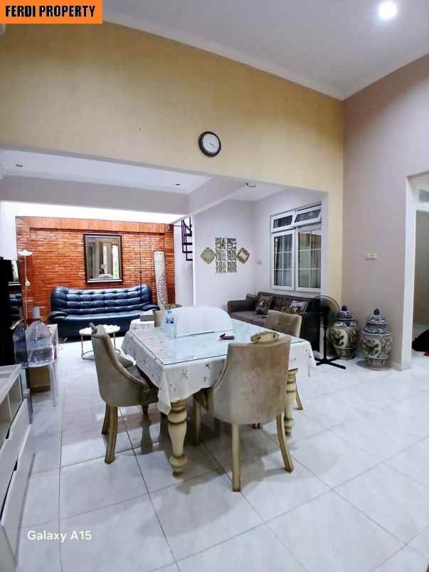 dijual rumah perumahan citra gran cibubur