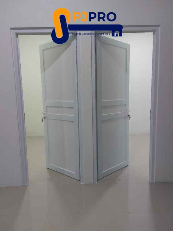 dijual rumah perumahan duta bumi 1