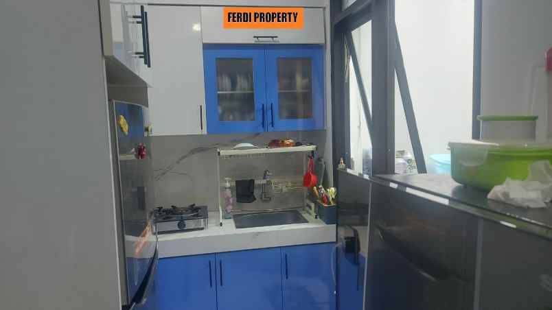 dijual rumah perumahan metland transyogie