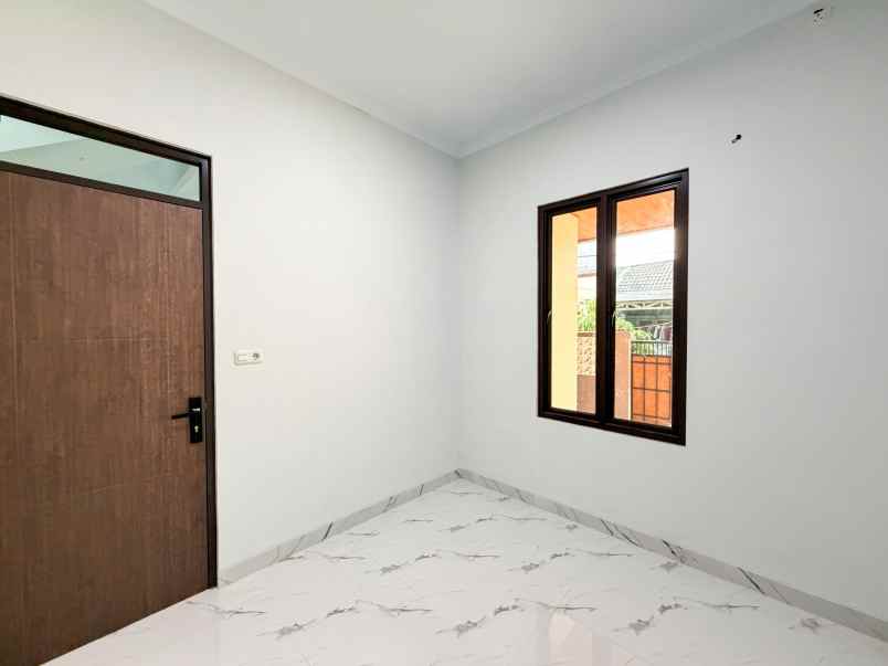 dijual rumah perumahan pondok ungu
