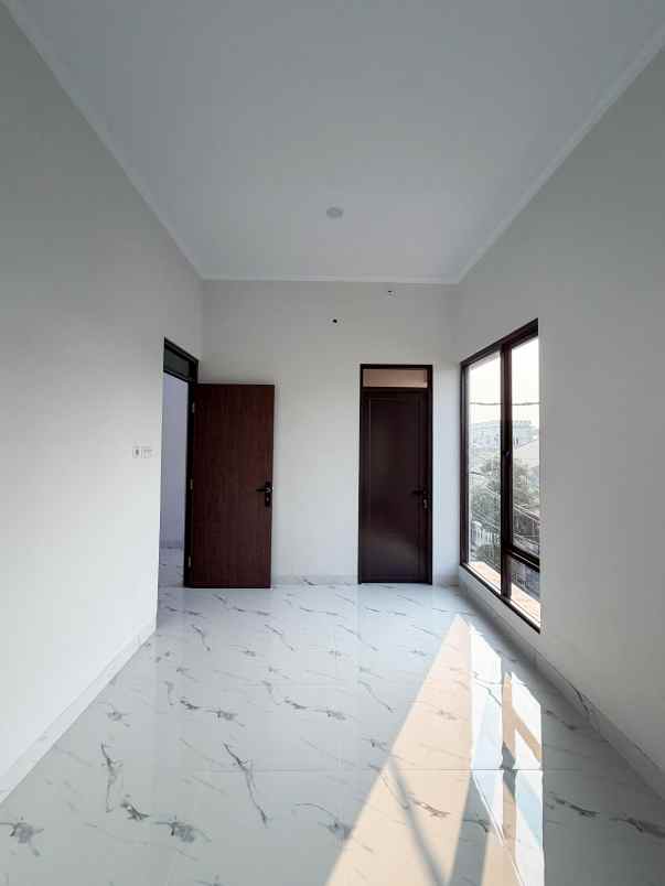 dijual rumah perumahan pondok ungu