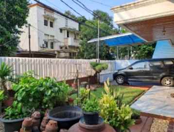 dijual rumah perumahan sunrise garden