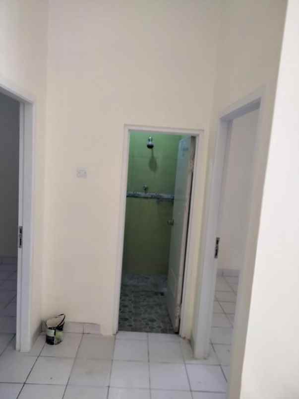 dijual rumah perumahan taman sentosa