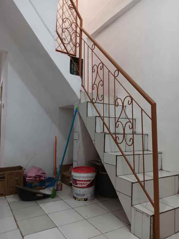 dijual rumah pondok aren tangerang selatan