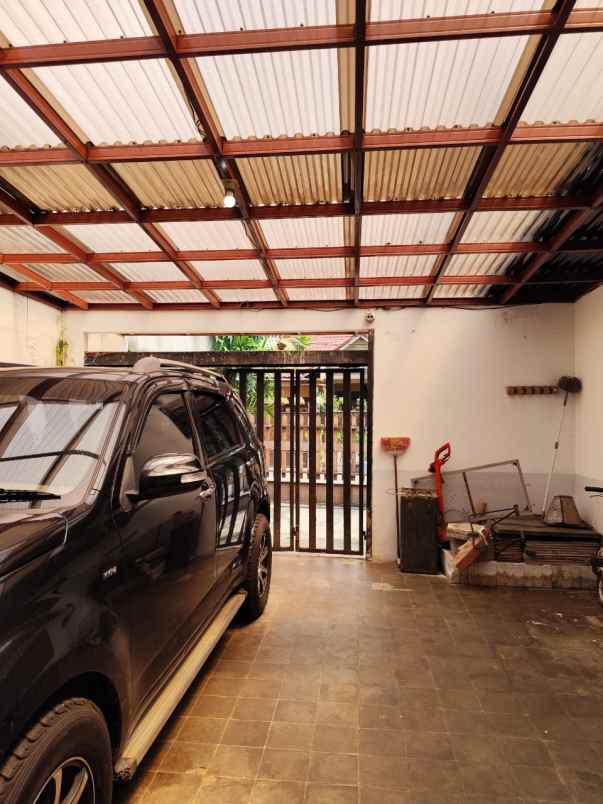 dijual rumah pondok cabe indah 1