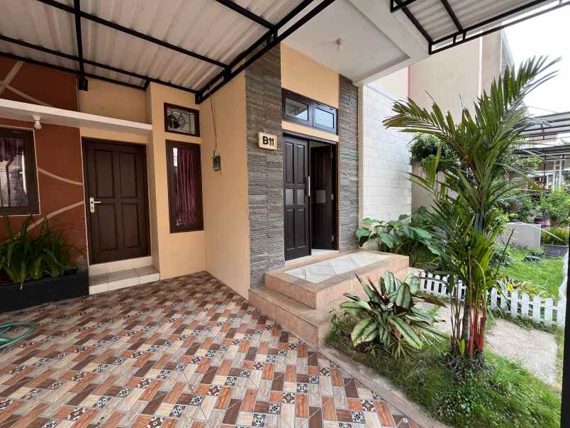 dijual rumah pondok permai dekat kfc