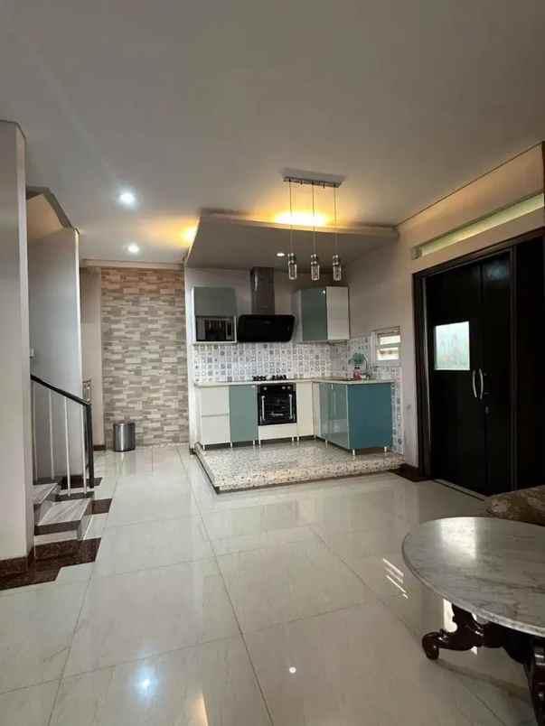 dijual rumah pondok ranji