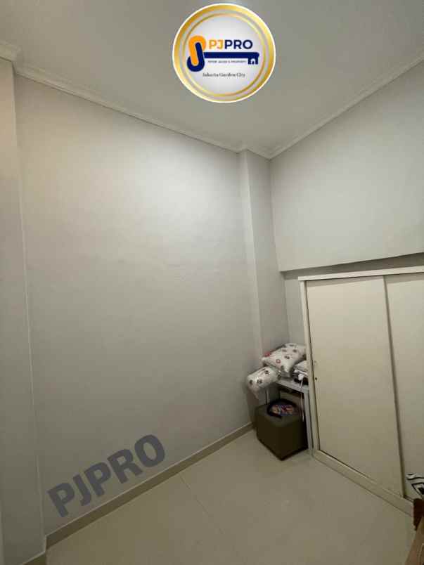 dijual rumah pondok ungu permai