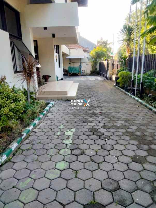 dijual rumah prapen