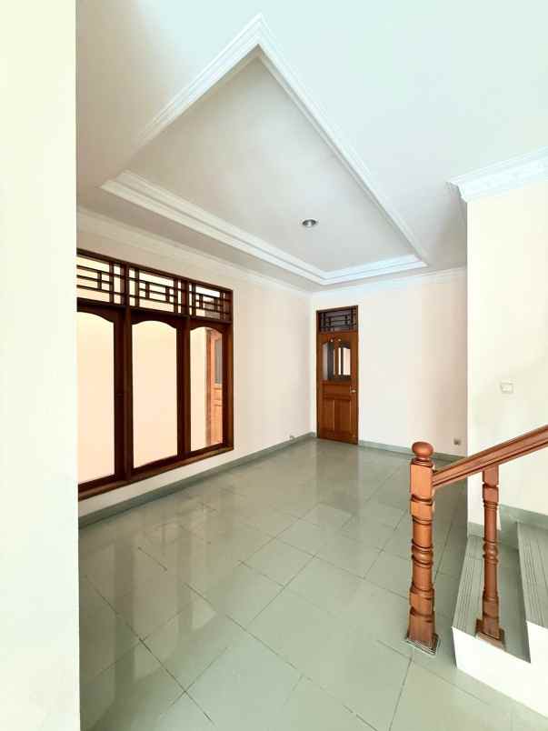 dijual rumah pulomas pulo gadung