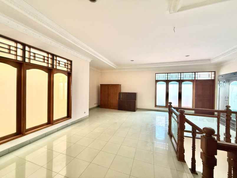 dijual rumah pulomas pulo gadung