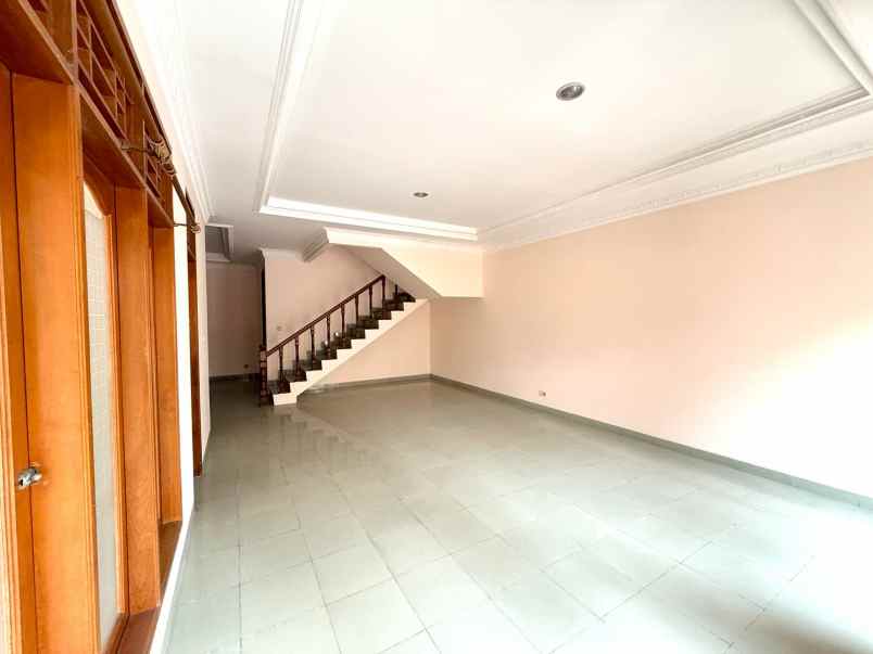 dijual rumah pulomas pulo gadung