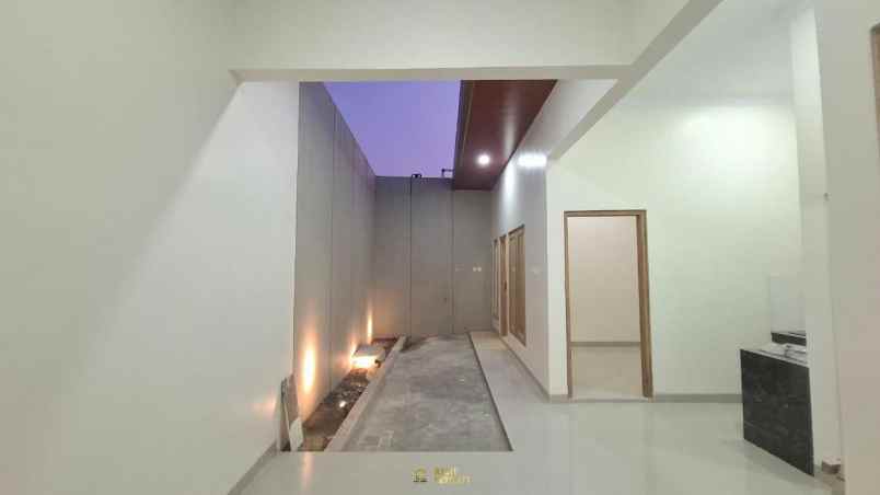 dijual rumah purwomartani