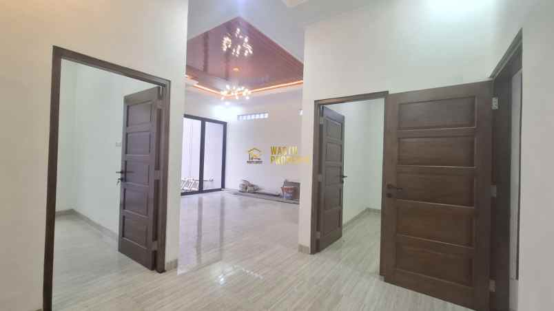 dijual rumah purwomartani