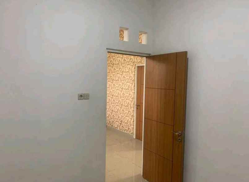 dijual rumah purwomartani