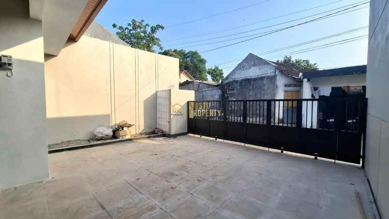 dijual rumah purwomartani kalasan