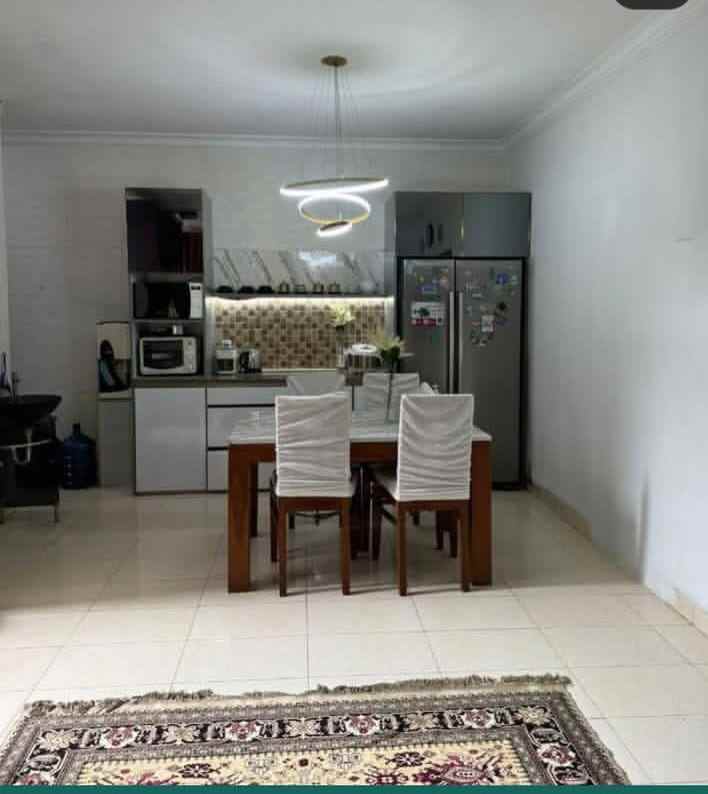 dijual rumah raffles hills jatisampurna bekasi