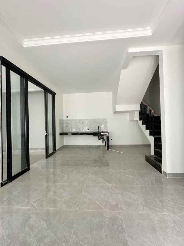 dijual rumah readystok 3lt di cipayung jakarta timur